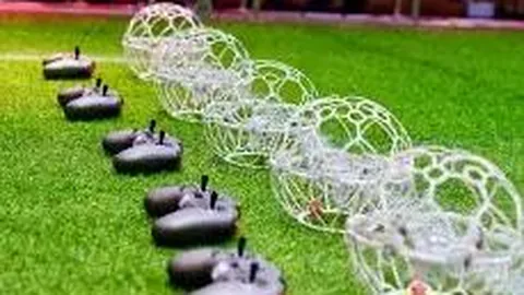 《电讯报爆猛料：水晶宫瞄准强援约翰逊，力图加冕欧冠席位，阵容升级在即！》