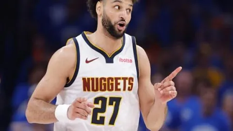 雷迪克执掌教鞭，四年合同尘埃落定。